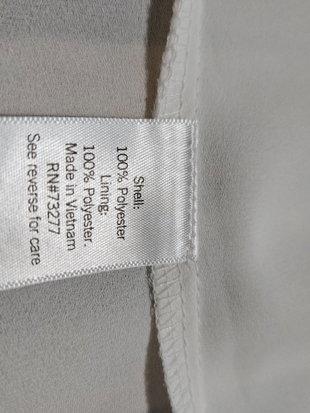 Nine West - Ivory V-Neck Tank Shell-Size L - Picture 7 of 7